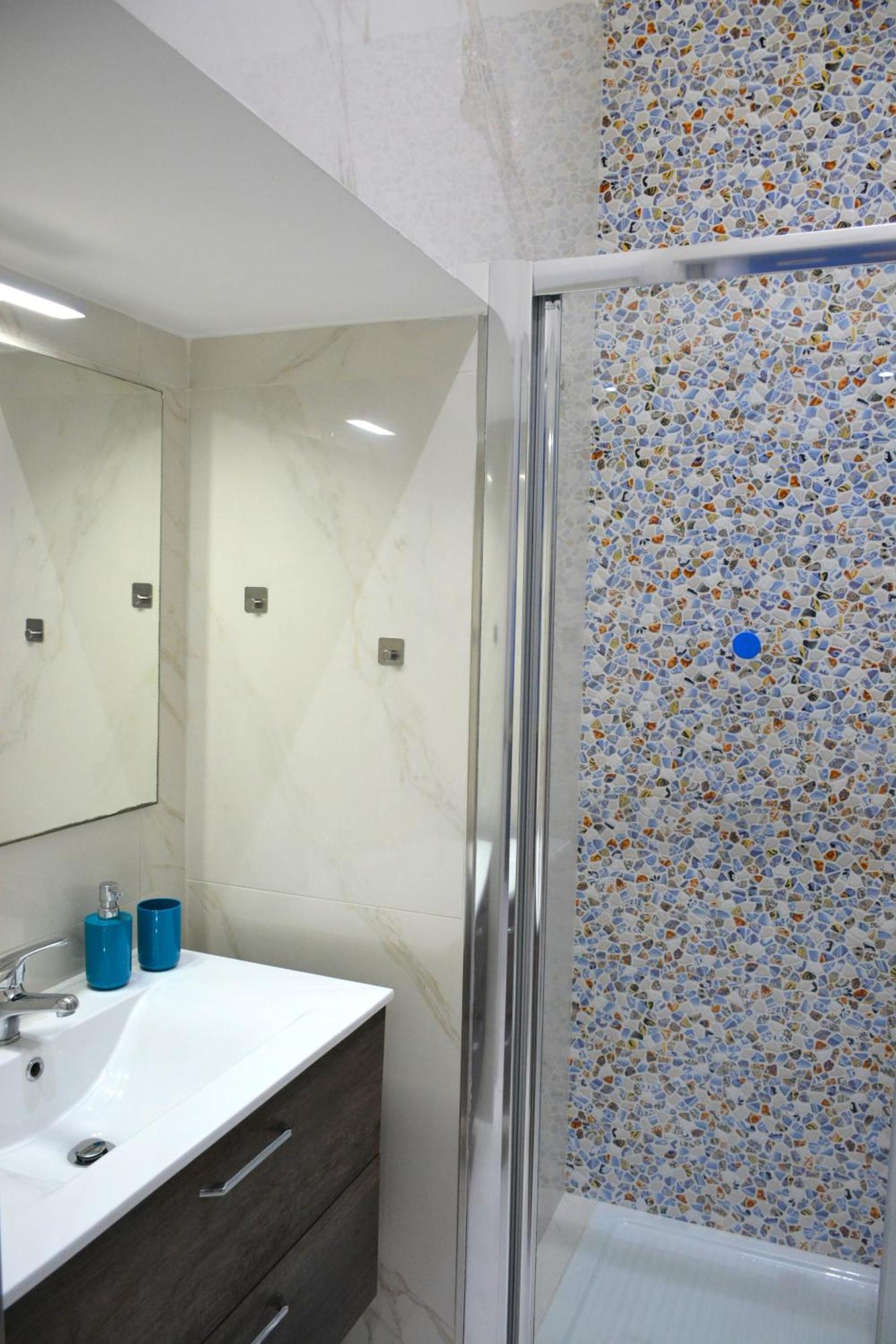 Appartamento Casa Chloe - Vicino Al Porto E Basilica San Nicola Bari Esterno foto