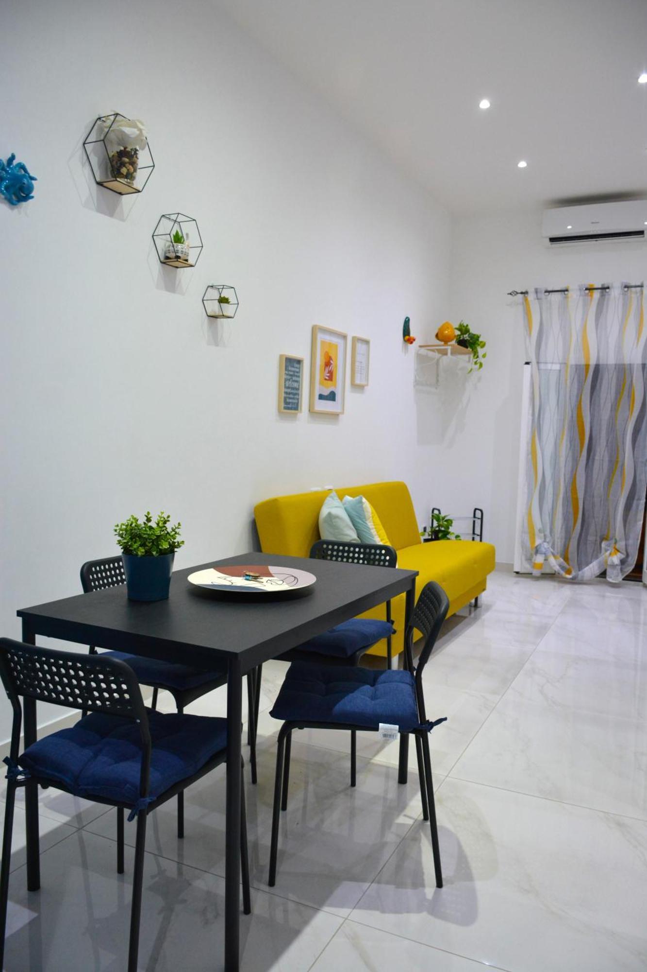Appartamento Casa Chloe - Vicino Al Porto E Basilica San Nicola Bari Esterno foto