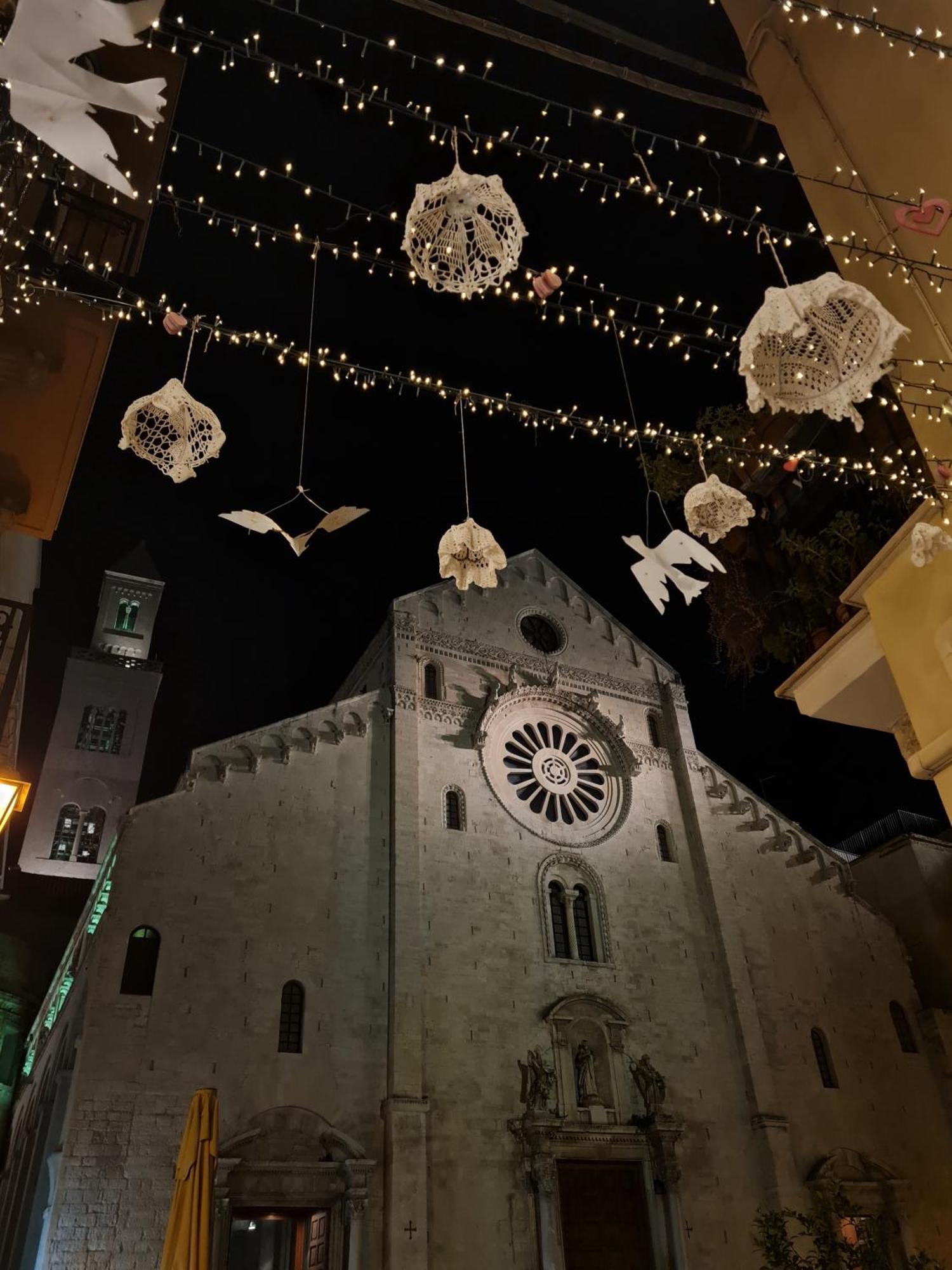Appartamento Casa Chloe - Vicino Al Porto E Basilica San Nicola Bari Esterno foto